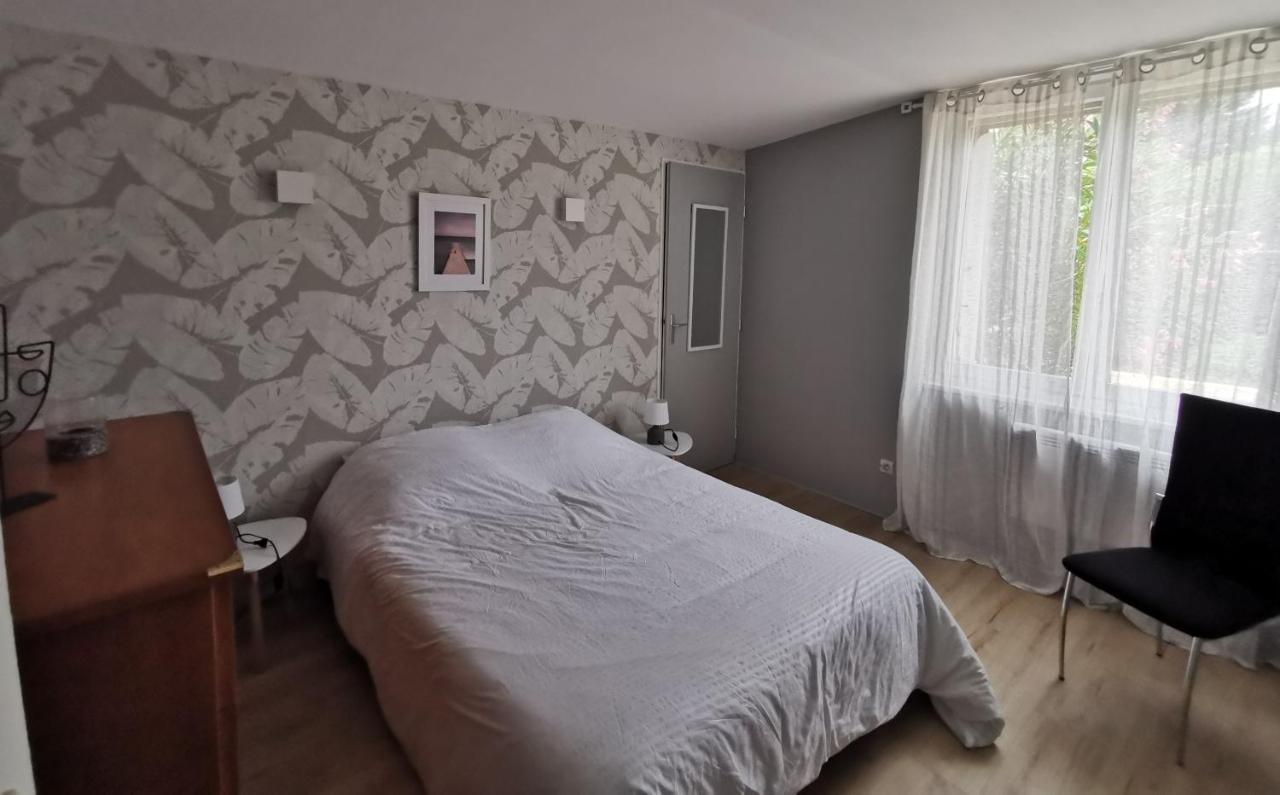 Appt Proche Des Vignes Apartment Perrigny-les-Dijon Bagian luar foto